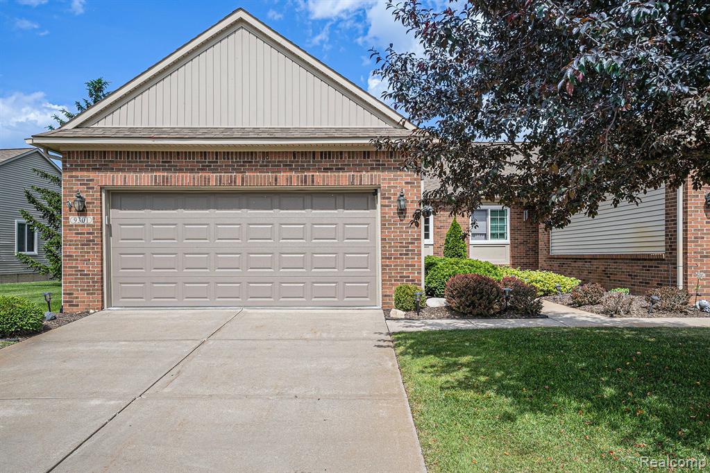 9301 SUNRISE Lane, Davison, MI 48423 — Photo 2