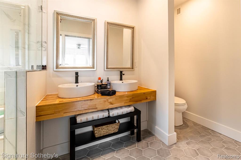 2552 Fischer Street, Inkster, MI 48214 — Photo 18