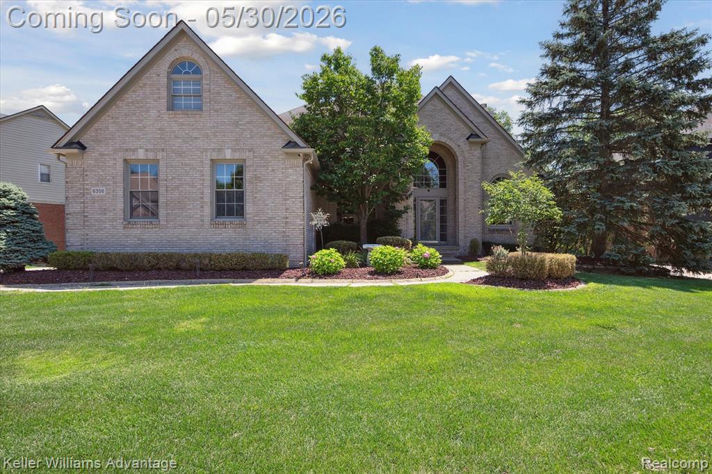 6356 Branford Drive, West Bloomfield, MI — Photo 2
