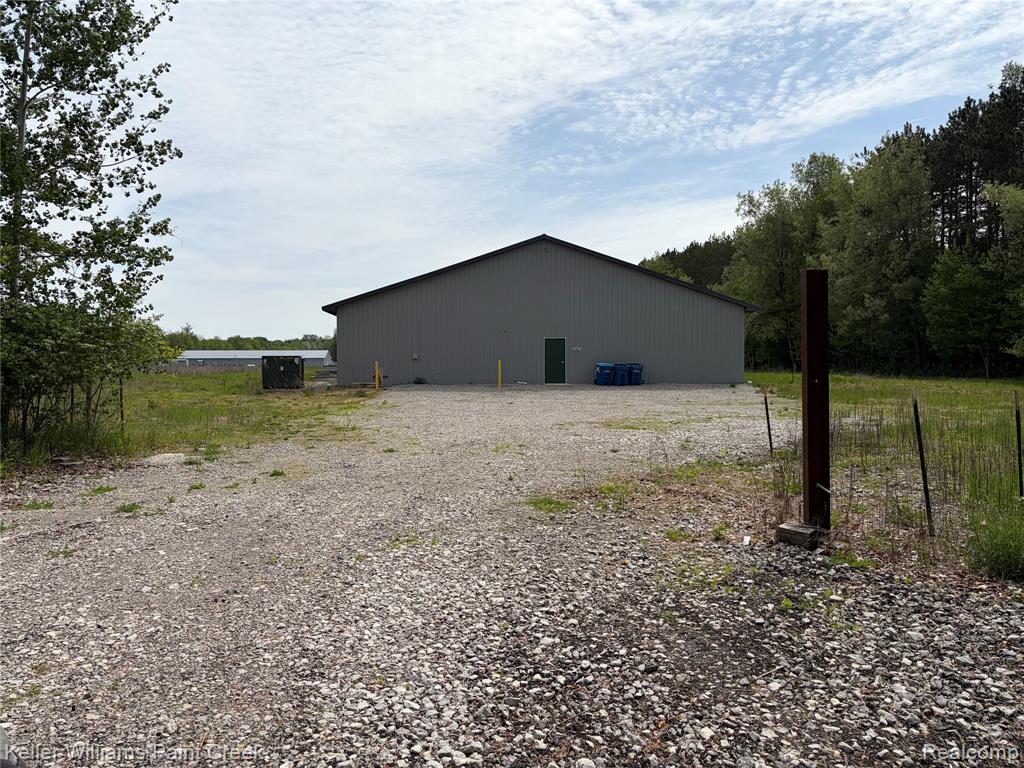 6745 Oak Road, Vassar, MI 48768 — Photo 10