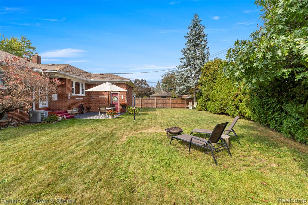 9869 Melbourne Avenue, Allen Park, MI 48101 — Photo 25
