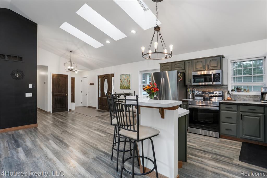 4087 Silver Valley Drive, Lake Orion, MI — Photo 19