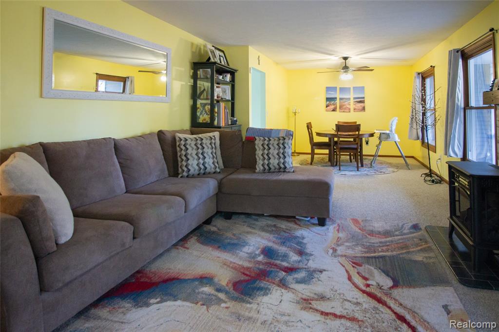 2477 Spruce Ridge, Howell, MI 48855 — Photo 19