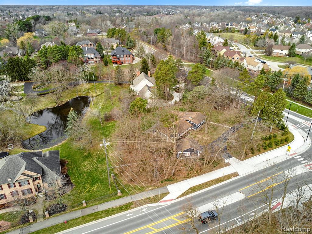 45401 W 9 Mile Road, Novi, MI — Photo 55