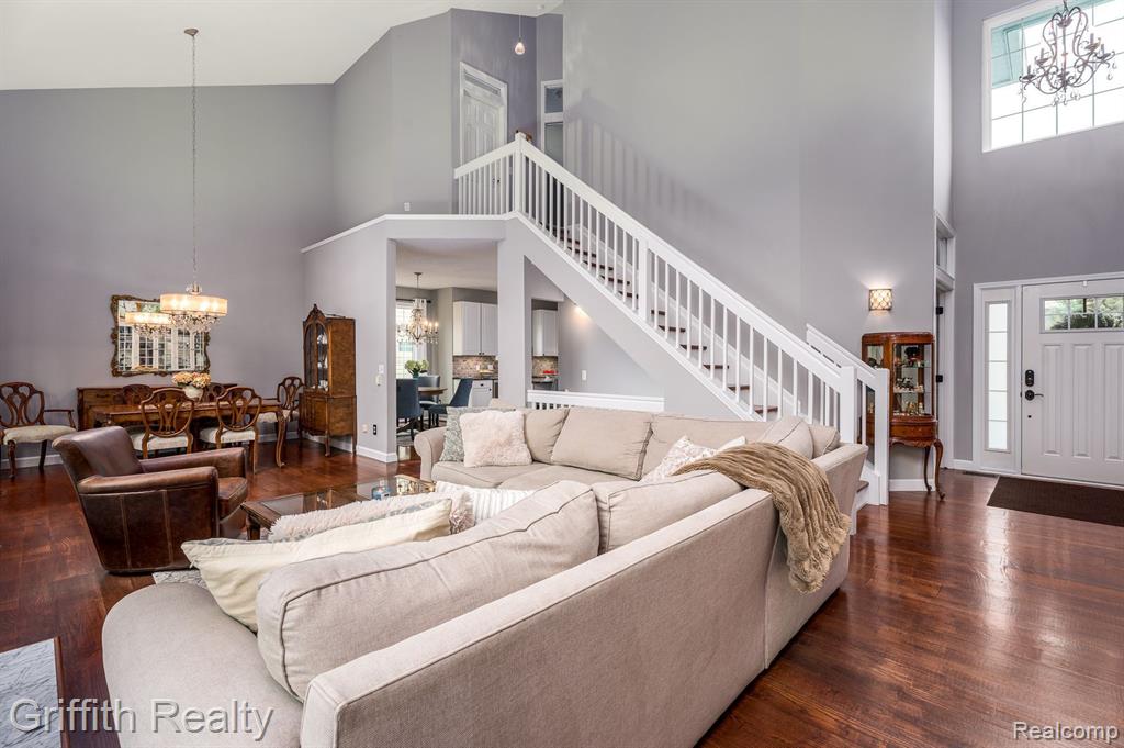 4593 VILLA FRANCE Drive, Brighton, MI 48116 — Photo 5