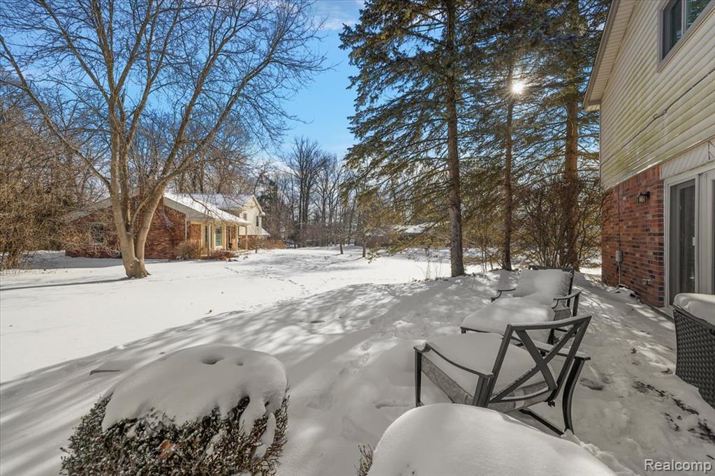 5193 Kellen Lane, Bloomfield Hills, MI 48302 — Photo 48
