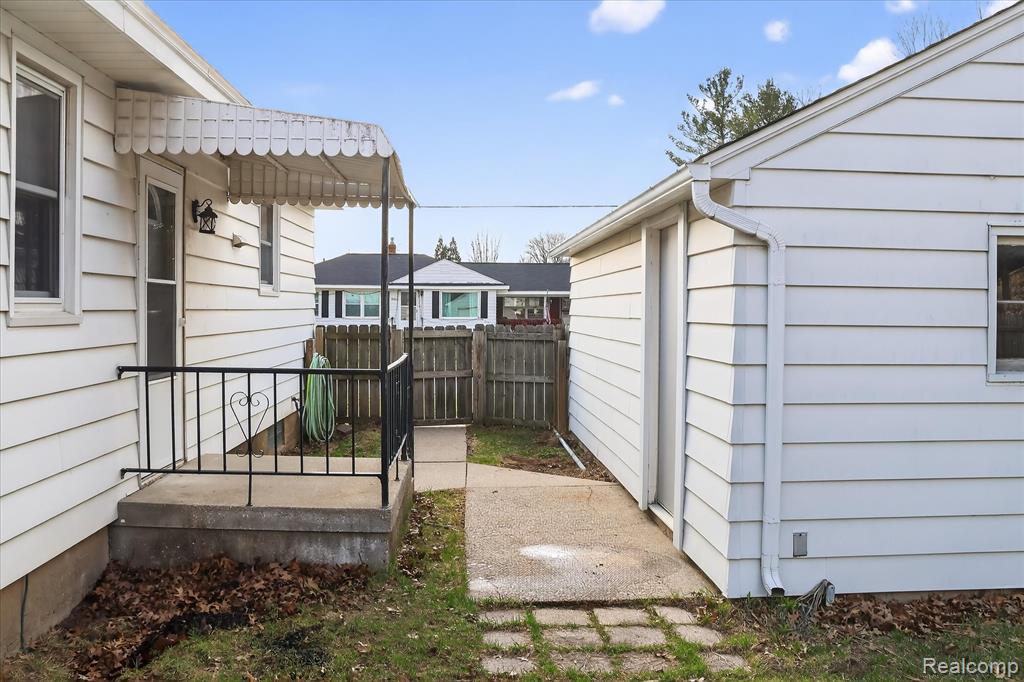 959 Blanchard Street SW, Wyoming, MI 49509 — Photo 23