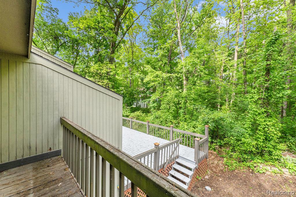 5130 Whitlow Court, Commerce Twp, MI 48382 — Photo 25