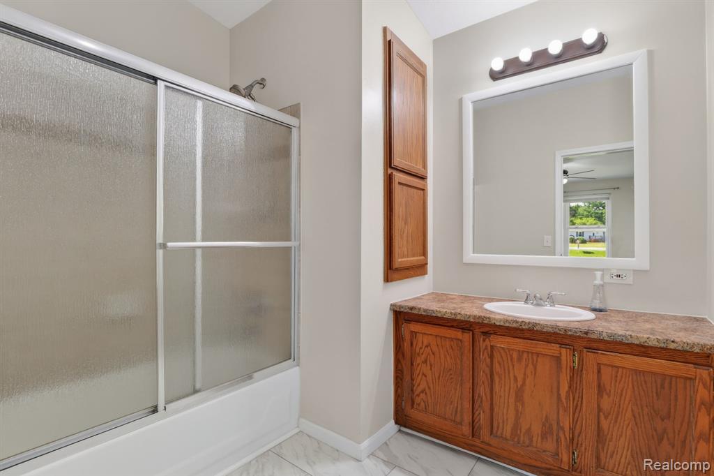 4050 Thompson Road, Linden, MI 48451 — Photo 21