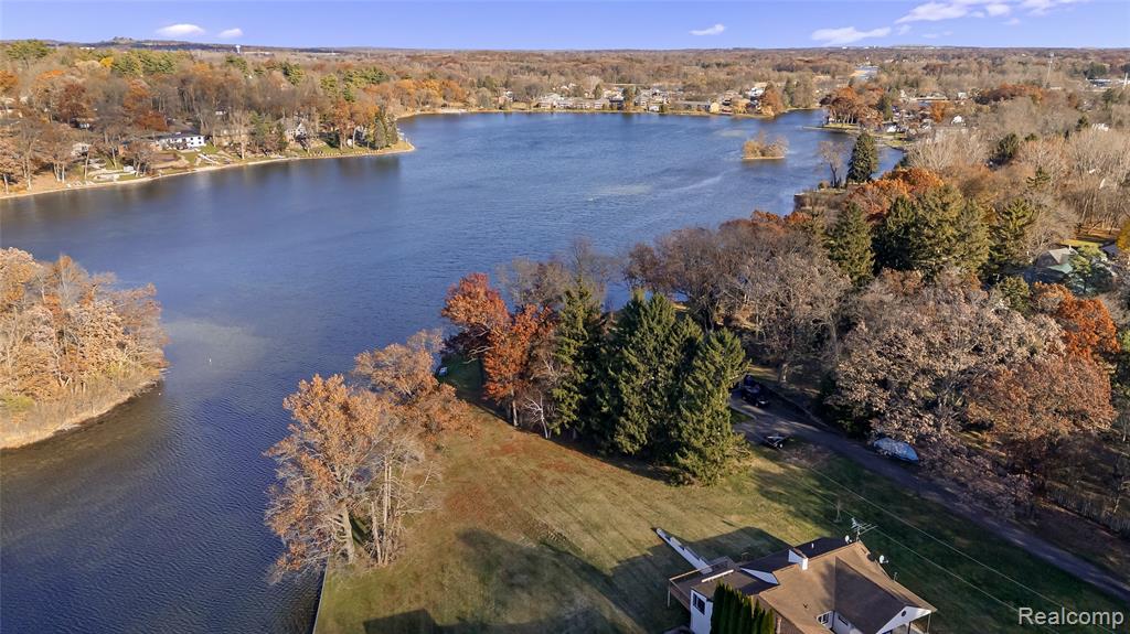 6440 Andersonville Road, Waterford, MI 48329 — Photo 32