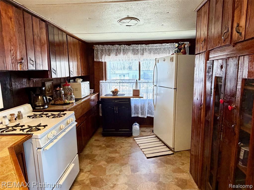 6787 Coon Hill Road, Munith, MI 49259 — Photo 4