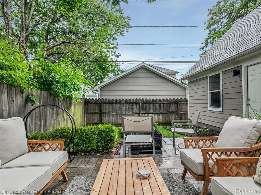 406 N Altadena Avenue, Royal Oak, MI 48067 — Photo 32