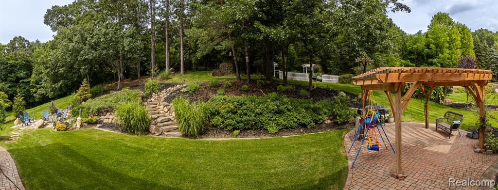 8640 Newport Drive, White Lake, MI — Photo 75