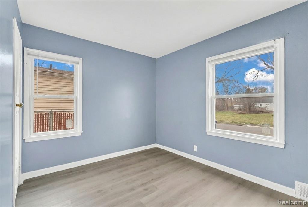 7819 Longacre Street, Detroit, MI 48228 — Photo 12