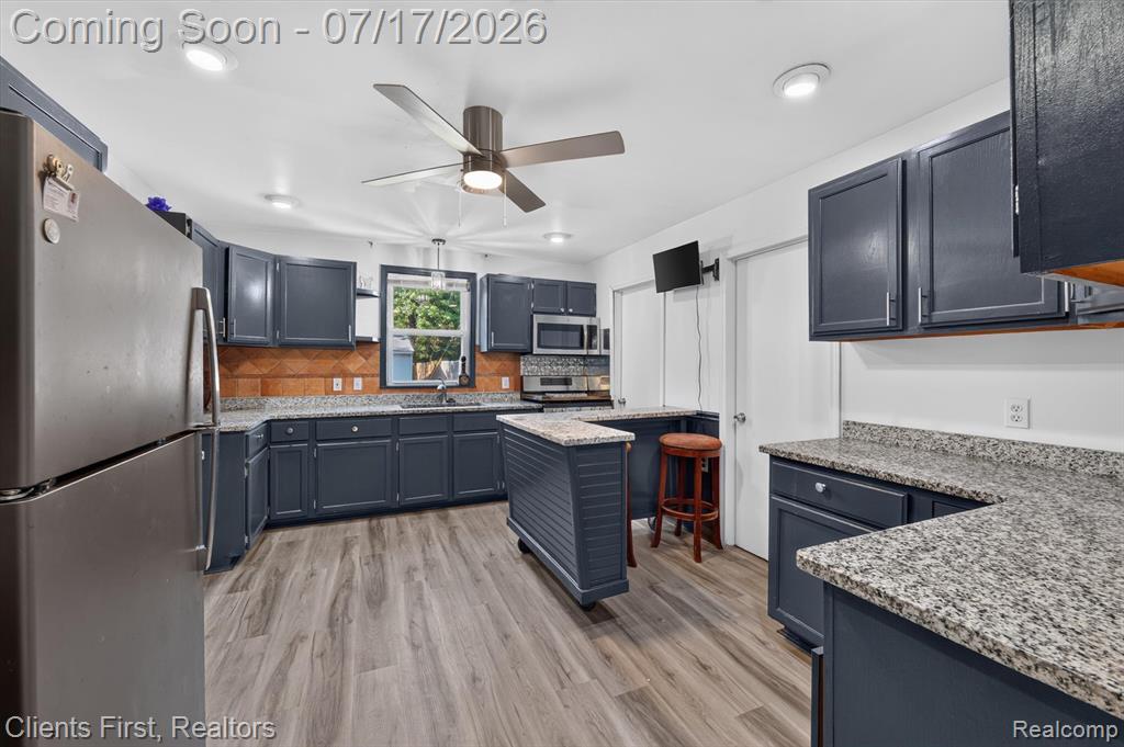 36852 Chase Street, Romulus, MI 48174 — Photo 10
