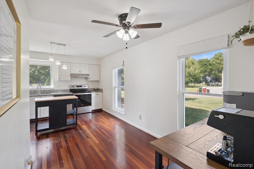 5015 Langlewood Drive, West Bloomfield, MI — Photo 19