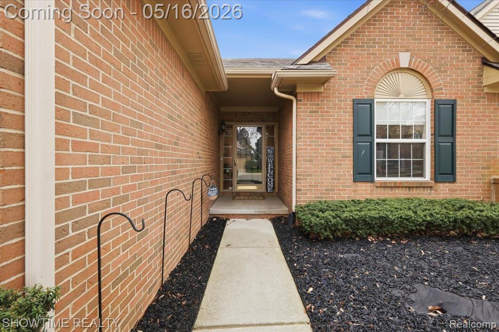 1311 Waverly Drive, White Lake, MI — Photo 2