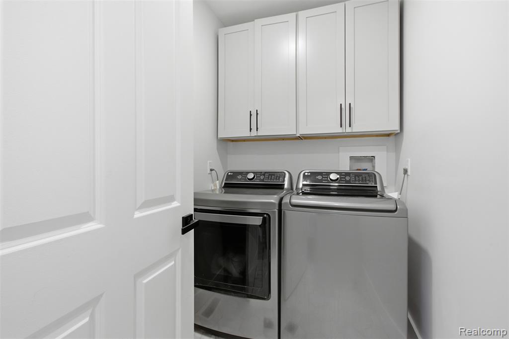 24696 Franklin Park Drive, Franklin, MI 48025 — Photo 53