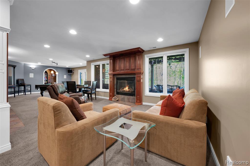 4502 Forest Edge Lane, West Bloomfield, MI 48323 — Photo 58