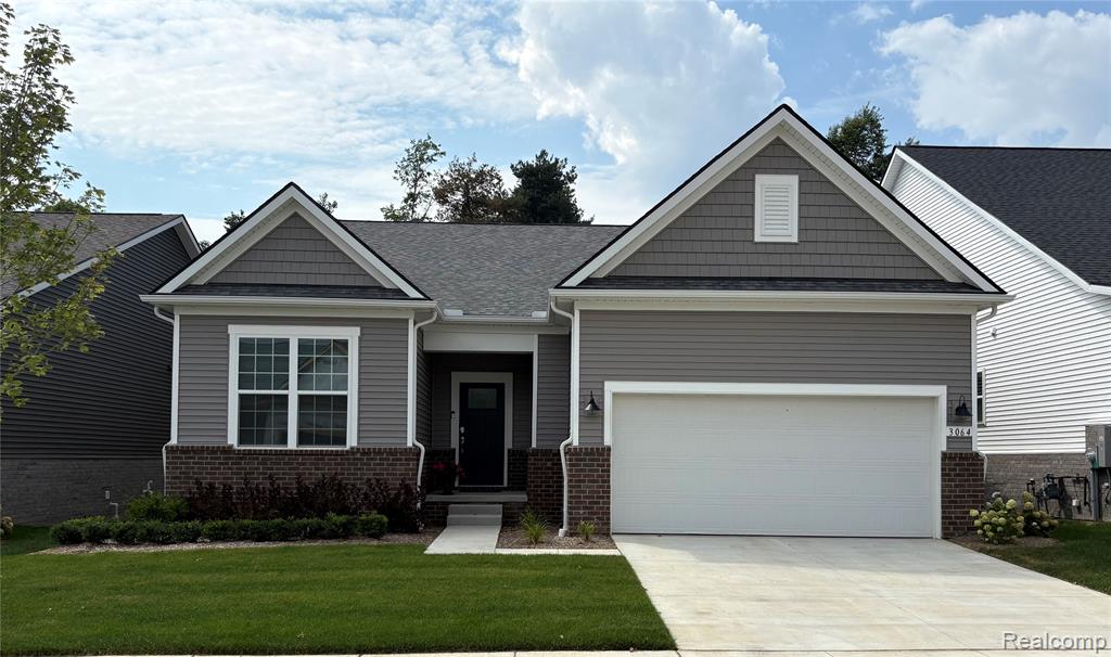 11404 S Lake Drive, Holland, MI, 49424