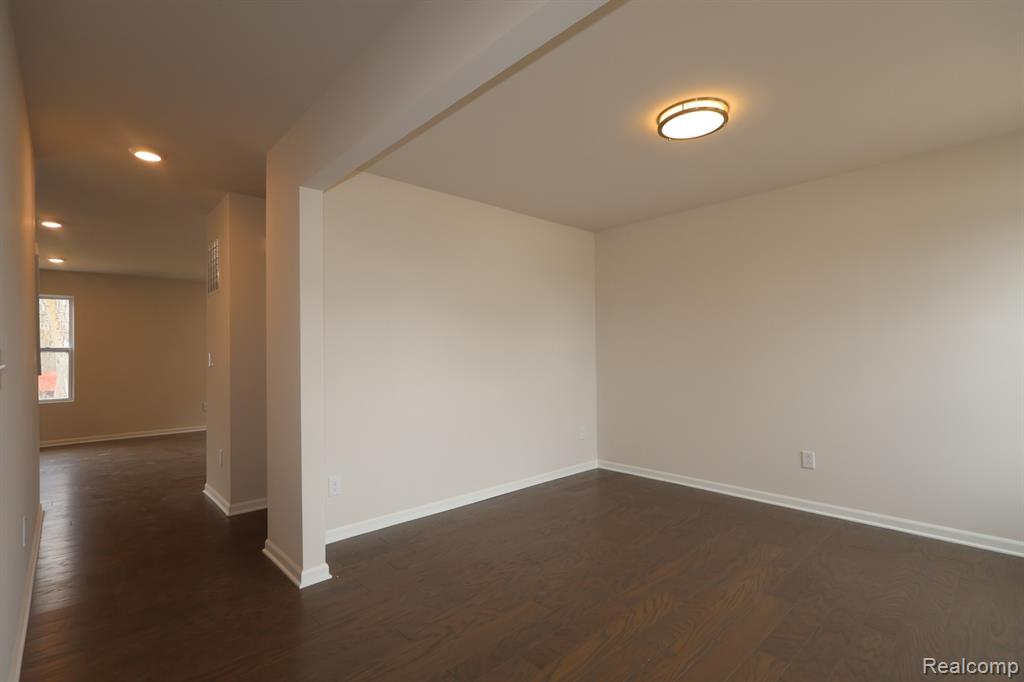 4254 Cedar Lane, Grand Blanc, MI 48439 — Photo 9