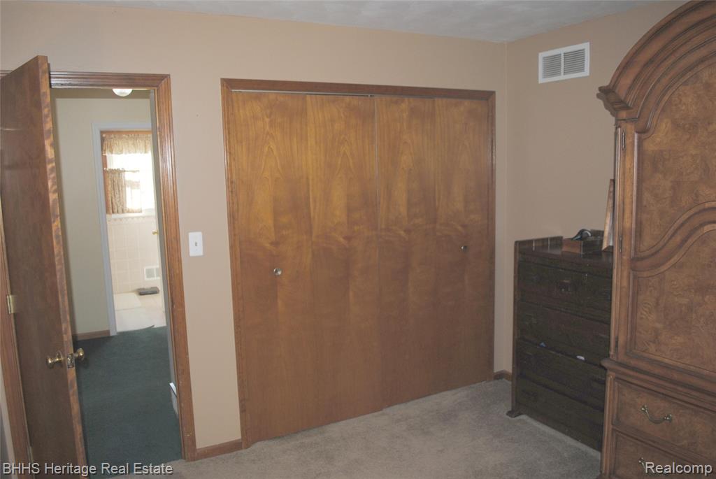 10755 Sober Road, Webberville, MI 48892 — Photo 34