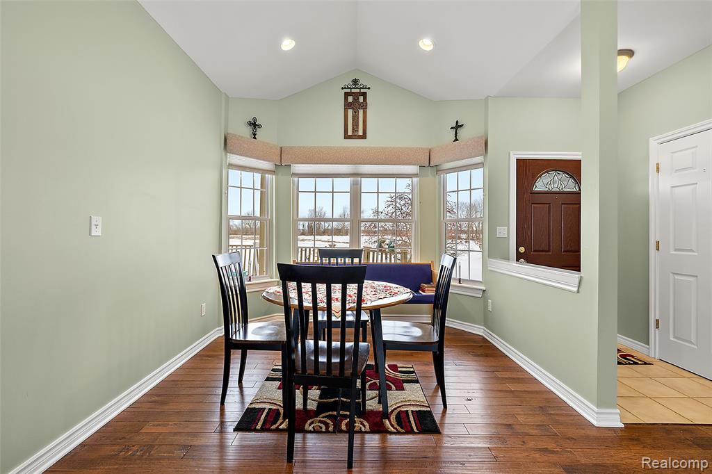 6140 BROOKHAVEN Drive, Imlay City, MI 48444 — Photo 5