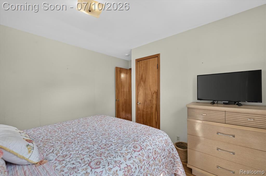 8599 Cardwell Street, Westland, MI — Photo 18