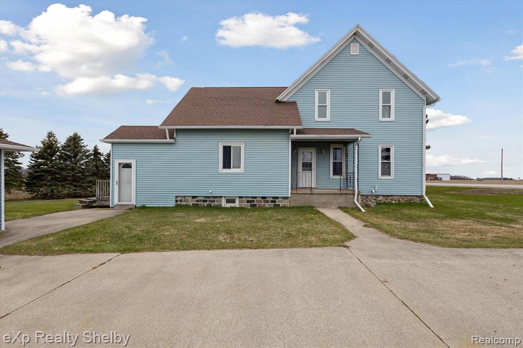 8433 W SANILAC Road, Vassar, MI 48768 — Photo 3