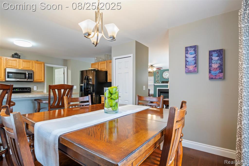 48201 Nottinghill Lane, Canton, MI 48188 — Photo 19