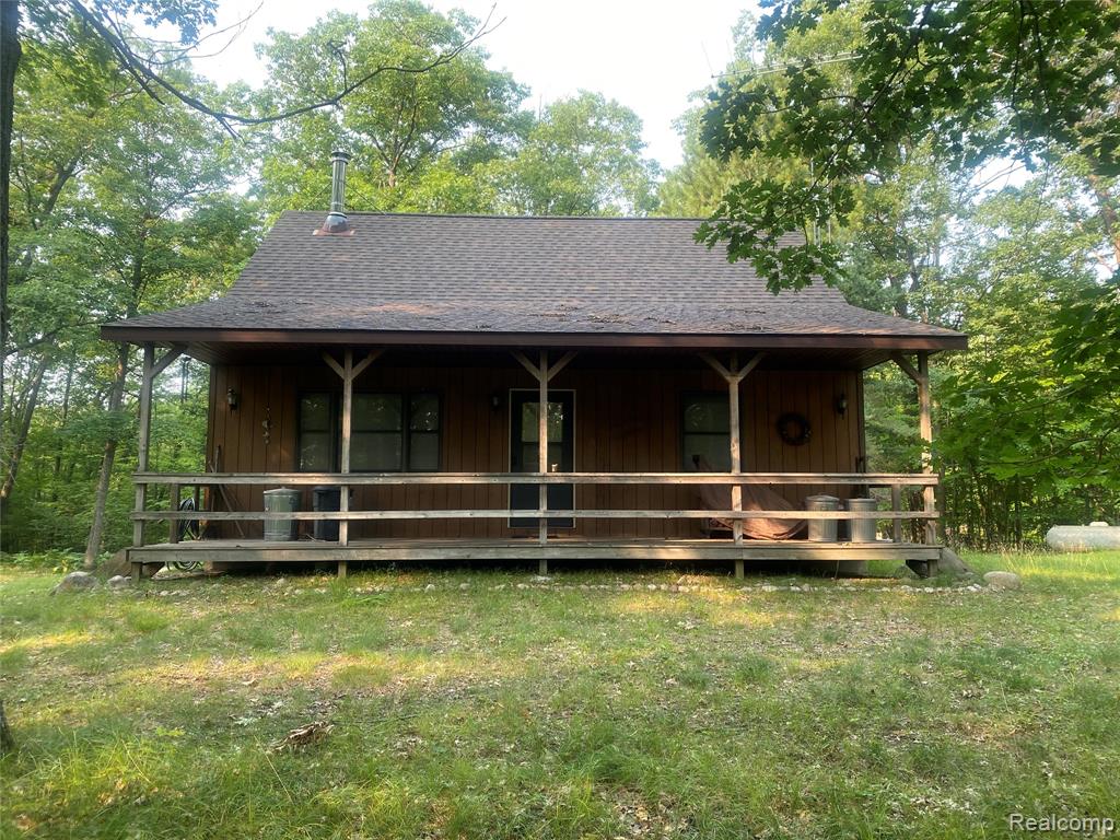 5107 Hunters Run Drive, St. Helen, MI 48656