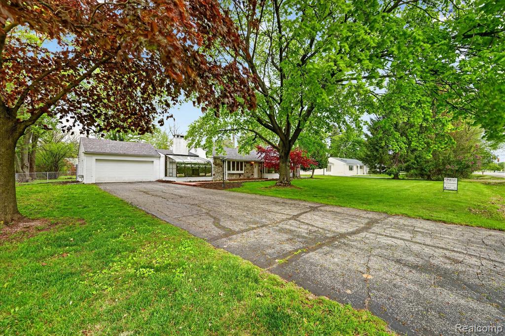 6576 Inkster Road, West Bloomfield, MI — Photo 53