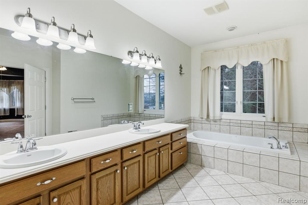 7669 Rynn Road, Kenockee, MI 48006 — Photo 16