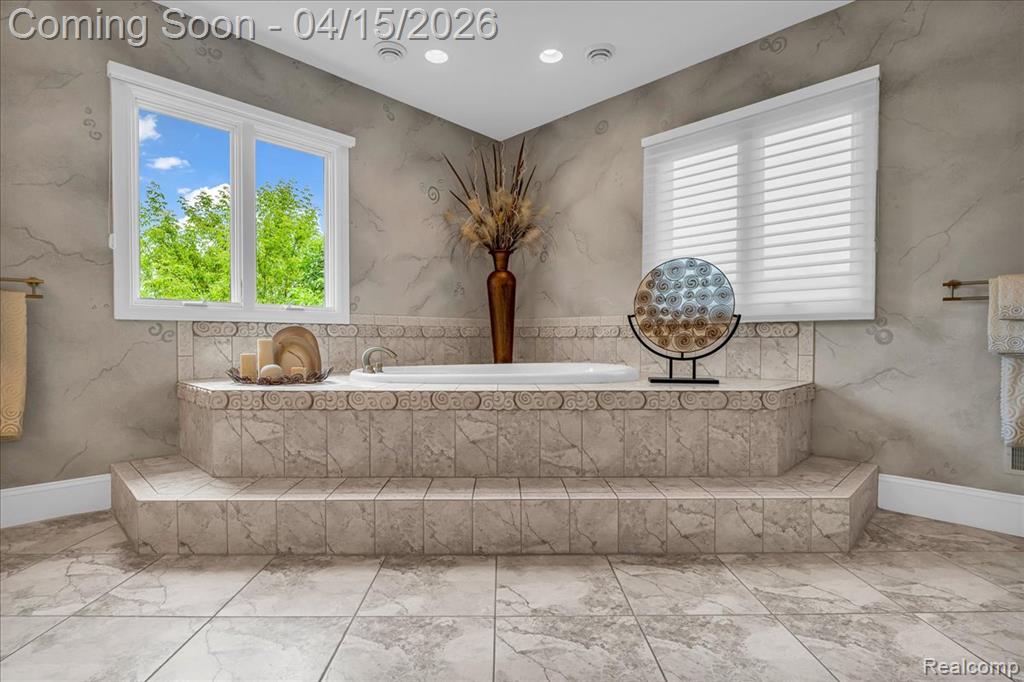 550 Kings Fairway Court, Grand Blanc, MI 48439 — Photo 27