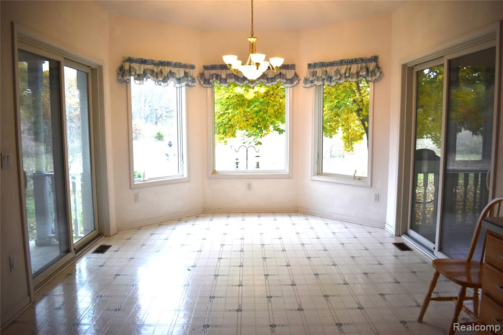 9701 Roberts Road, Gregory, MI 48137 — Photo 6