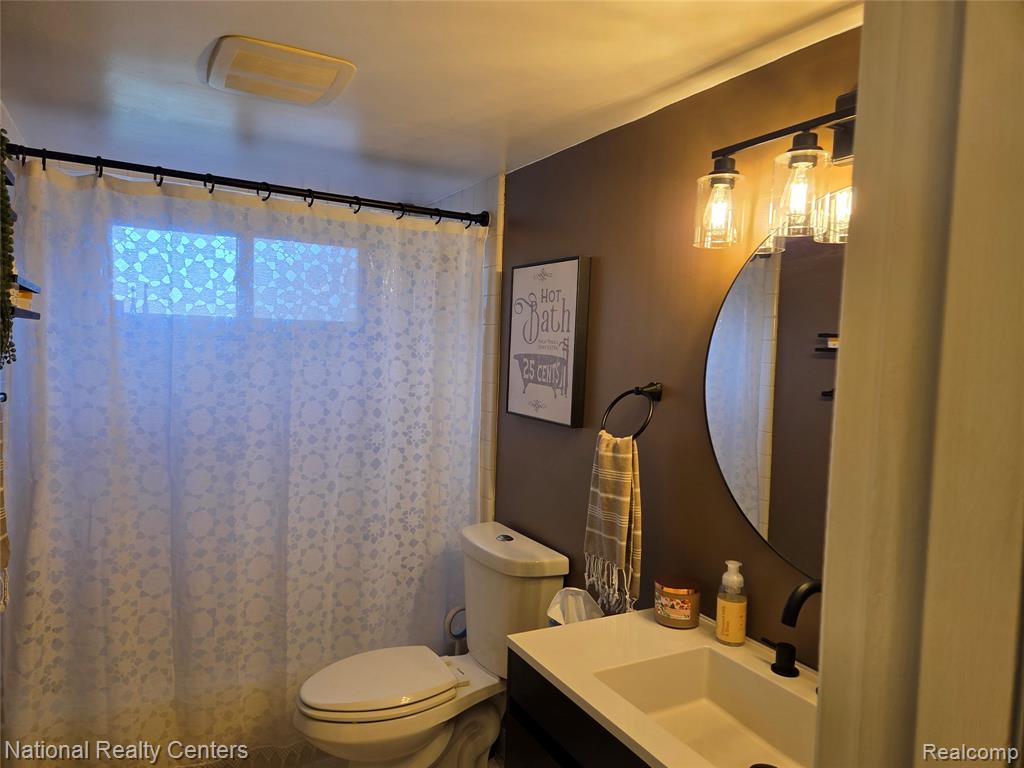 39568 Cather Street, Canton, MI 48187 — Photo 17