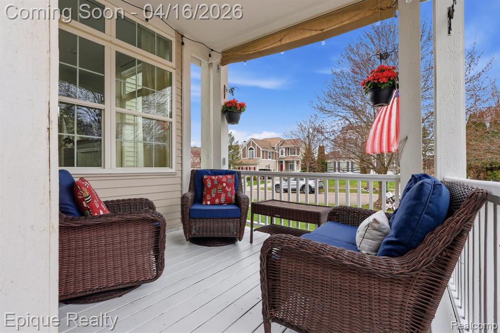 76 Carriage Lane Court Court, Oxford, MI 48371 — Photo 5