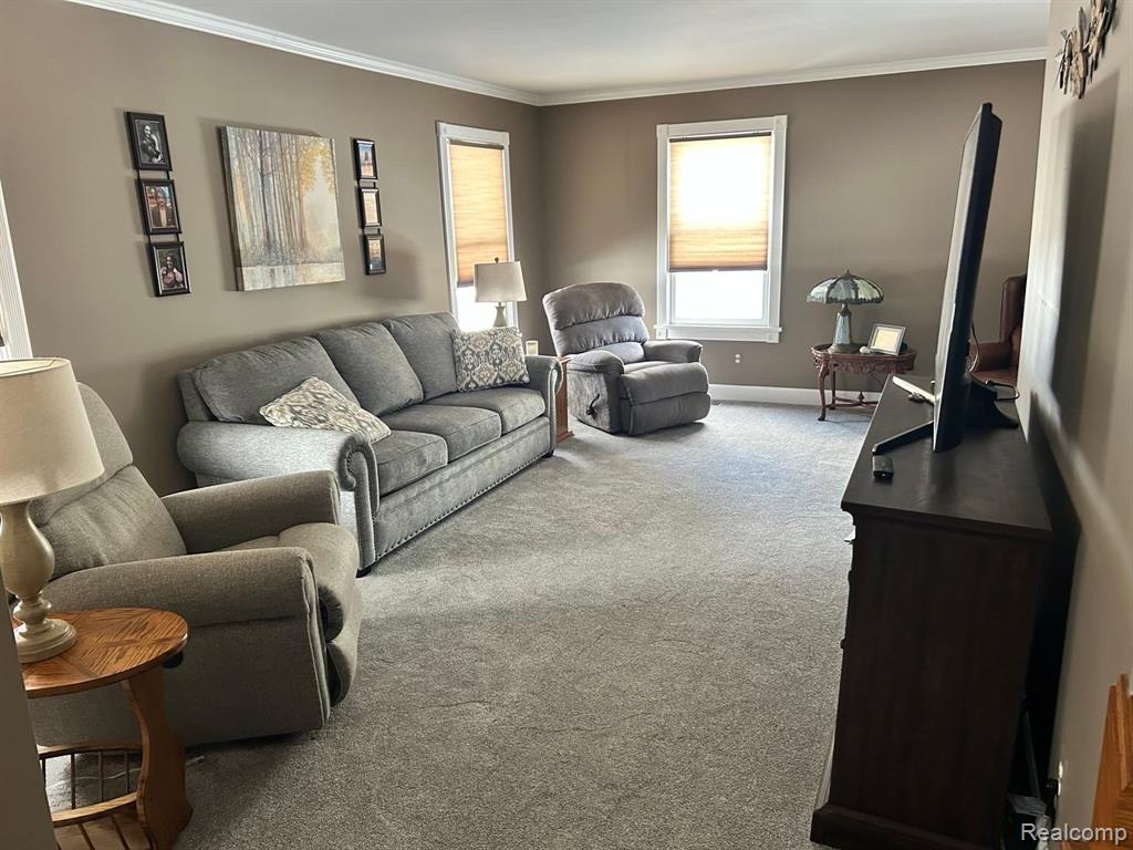 7255 SAINT CLAIR Avenue, MI — Photo 7