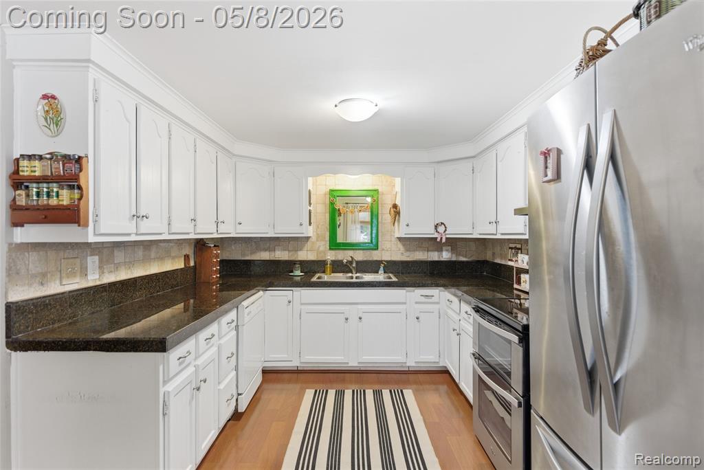 813 1st Street, Rochester, MI 48307 — Photo 18