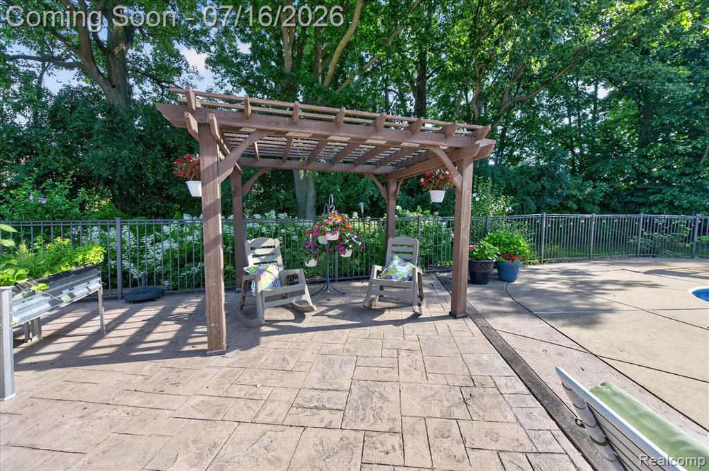 48560 Manhattan Circle, Canton, MI 48188 — Photo 55