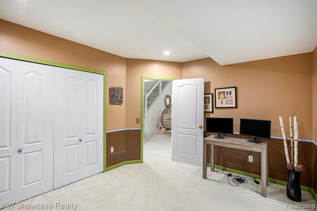 396 Rosario Lane, White Lake, MI — Photo 21
