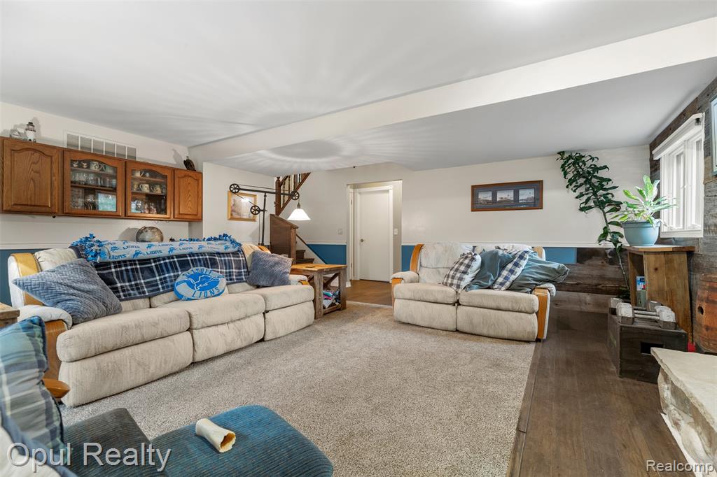 5885 Cedar Knoll Drive, Brighton, MI 48116 — Photo 13