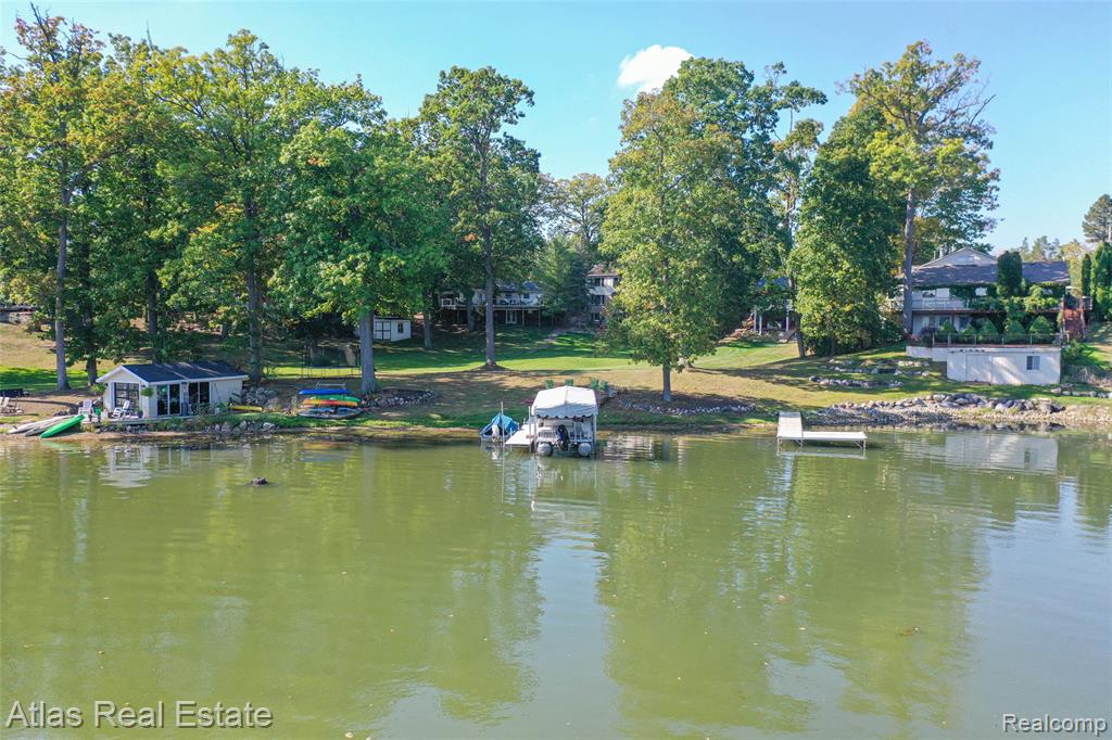 9449 Ridge Road, Goodrich Vlg, MI — Photo 47