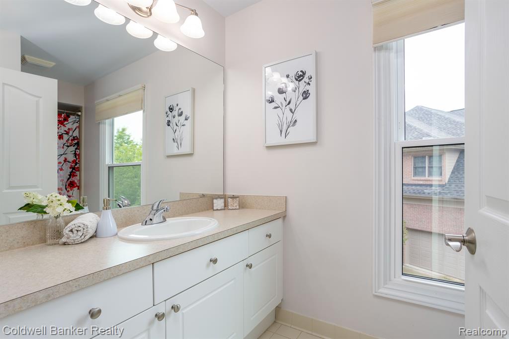 15260 MERION Court, Northville, MI 48168 — Photo 42