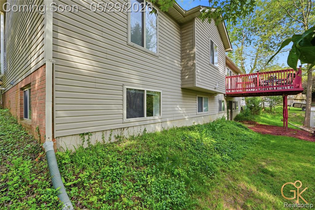 4933 Iroquois Boulevard, Clarkston, MI 48348 — Photo 41