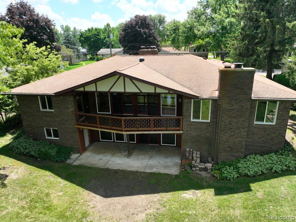 6523 ELLINWOOD Drive, White Lake, MI 48383 — Photo 6