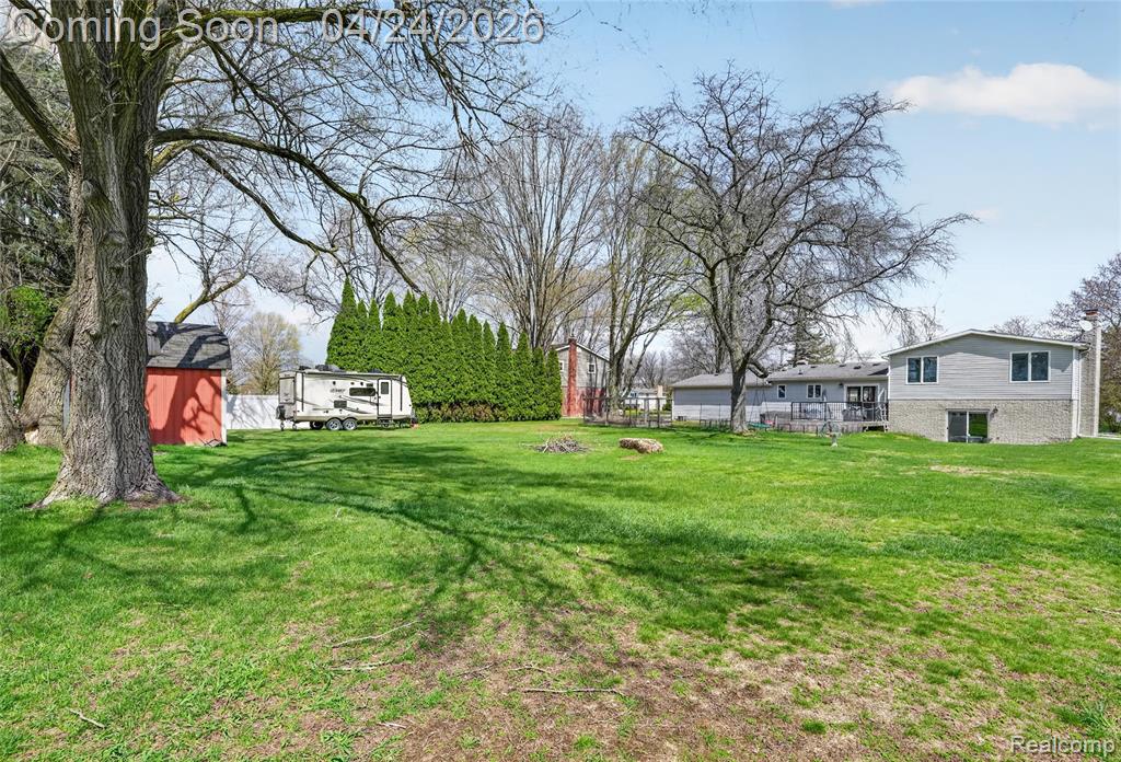 9080 Meadowland Drive, Grand Blanc, MI 48439 — Photo 21