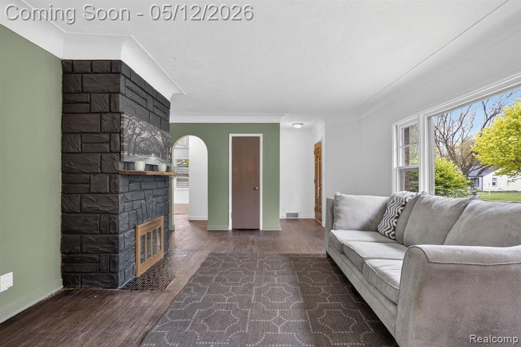 1209 Beatrice Street, Flushing, MI 48433 — Photo 14