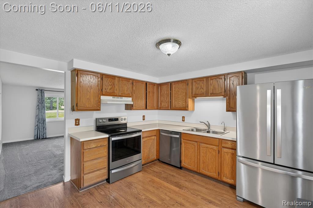 5464 E Maple Avenue, Grand Blanc, MI 48439 — Photo 13
