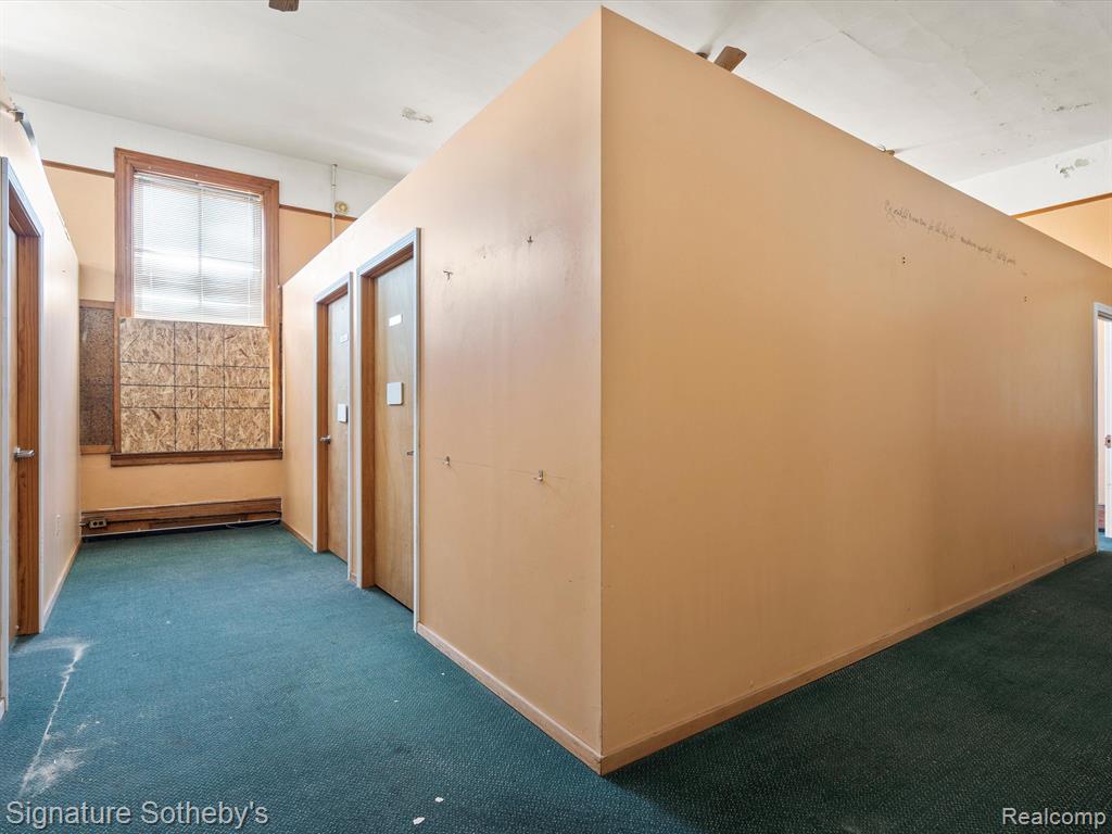 453 MARTIN LUTHER KING JR Boulevard, Detroit, MI 48201 — Photo 11